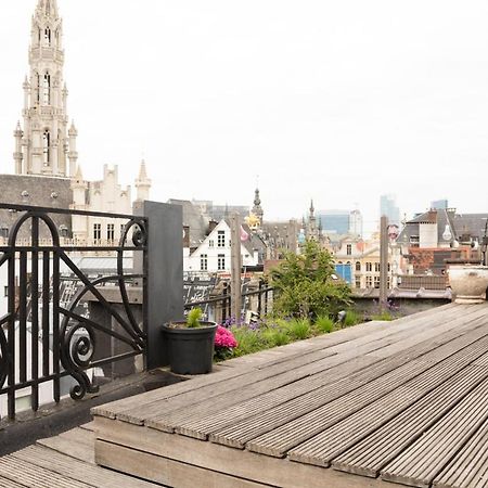Duplex dernier étage avec terasse à deux pas de la grand place Bruxelles Esterno foto